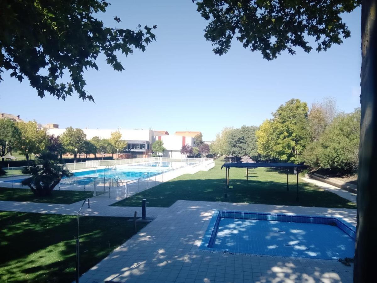 La Pinta- Sendaviva Y Bardenas